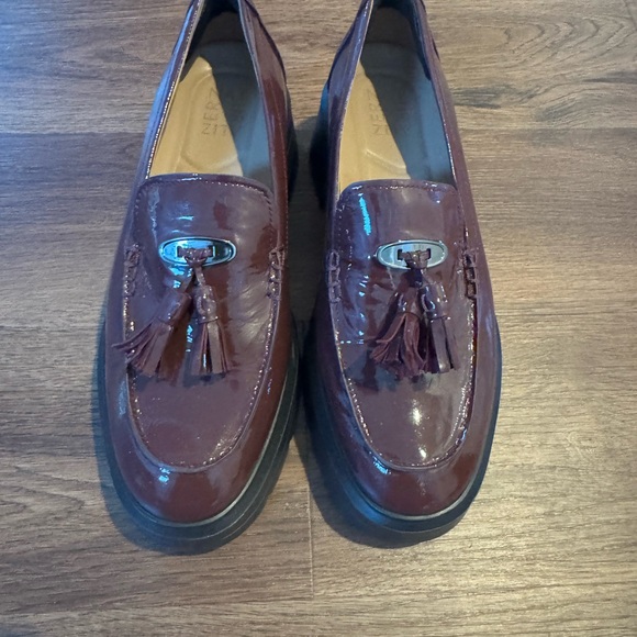 Naturalizer Women's Burgundy Loafers with Tassels NWOT - Picture 8 of 12